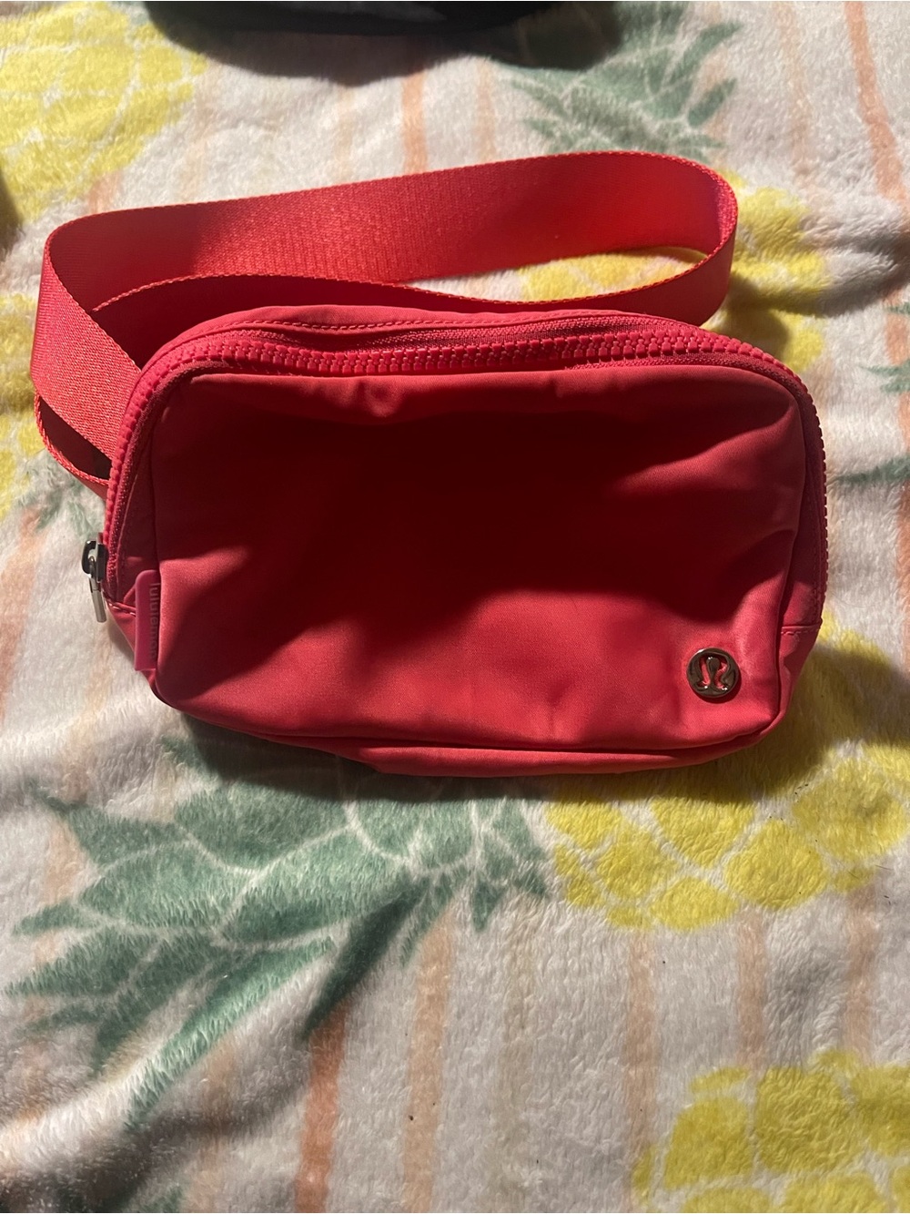 lululemon athletica Small Coral Belt Bag